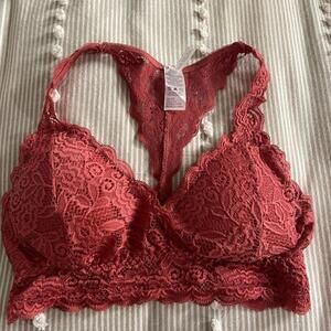 New Kathy Lace Bralette in Red S/M